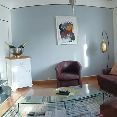 Apartment Moderne A Avec Vue Sur La Montagne Perpignan